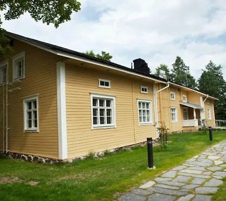 Ahlstroem Ruukki Noormarkku Отель 3*
