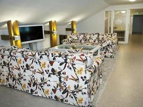 Ahlstromin Ruukki 3*