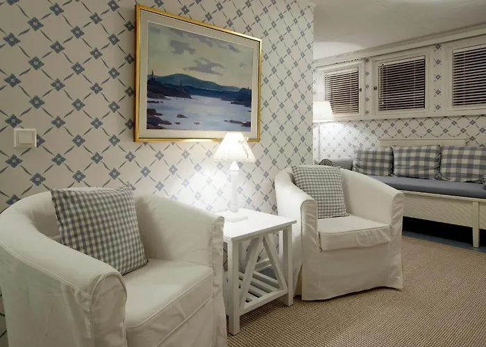 Ahlstromin Ruukki فندق 3*