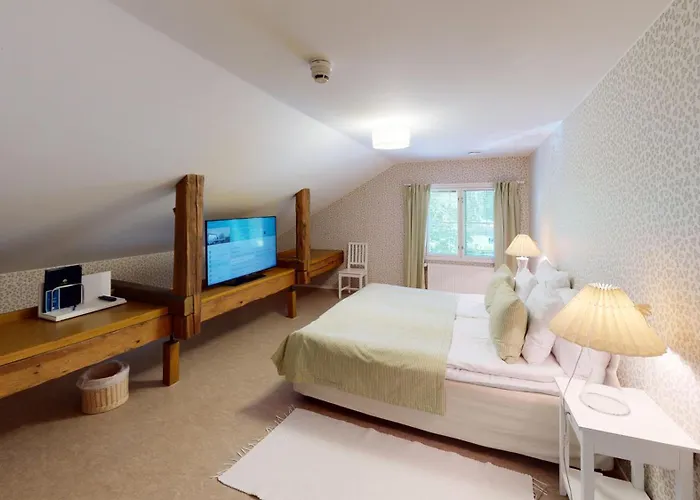 فندق Ahlstromin Ruukki بوري