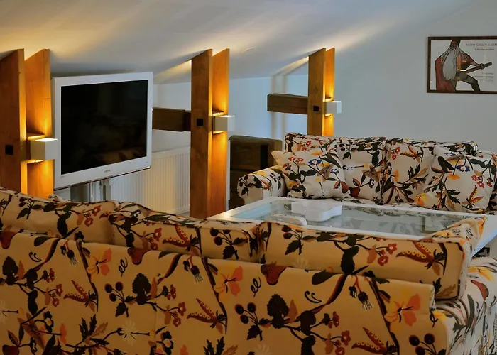 Ahlstromin Ruukki فندق